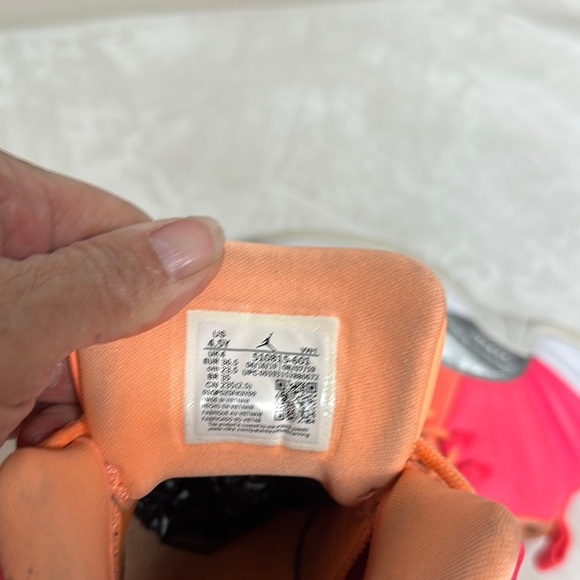 Nike Air Jordan 12 Retro GS Sunrise 4.5Y women’s 6.5 - Picture 8 of 14